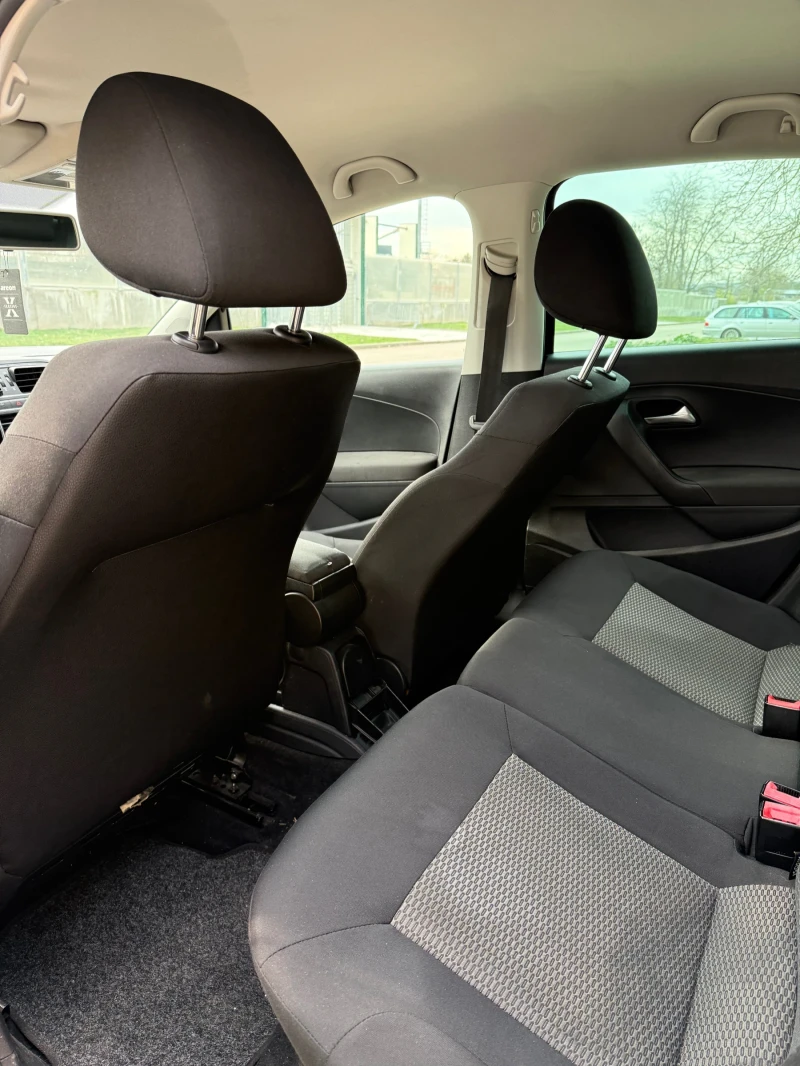 VW Polo, снимка 10 - Автомобили и джипове - 52394188