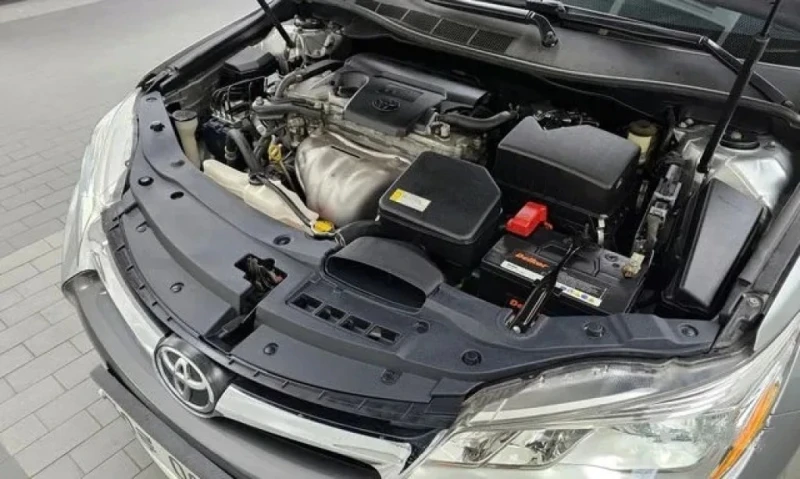 Toyota Camry, снимка 5 - Автомобили и джипове - 52904144