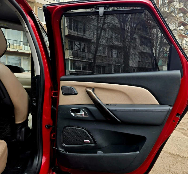 Citroen C4 Picasso ВСИЧКИ ВЪЗМОЖНИ ЕКСТРИ. УНИКАЛНО СЪСТОЯНИЕ. , снимка 13 - Автомобили и джипове - 53101770