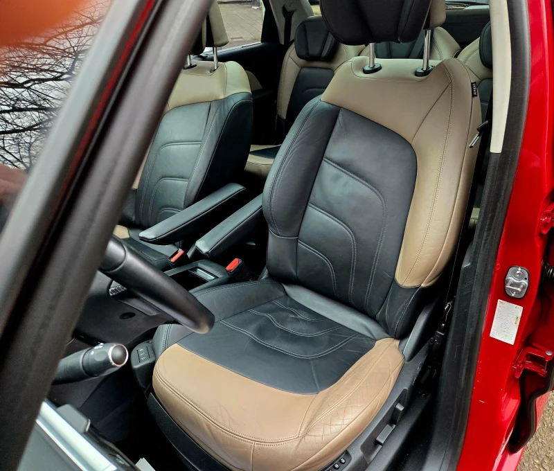 Citroen C4 Picasso ВСИЧКИ ВЪЗМОЖНИ ЕКСТРИ. УНИКАЛНО СЪСТОЯНИЕ. , снимка 9 - Автомобили и джипове - 53101770