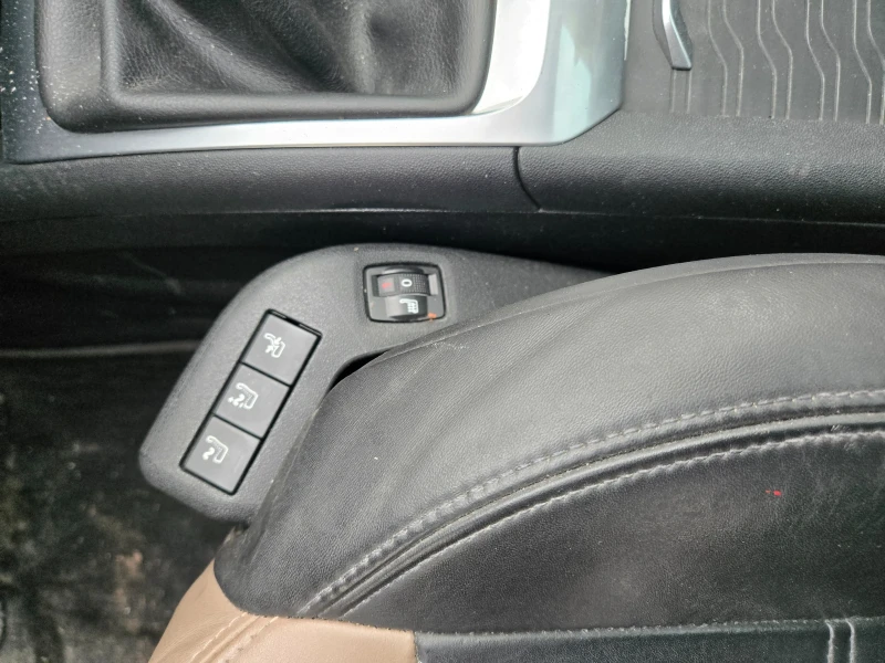 Citroen C4 Picasso ВСИЧКИ ВЪЗМОЖНИ ЕКСТРИ. УНИКАЛНО СЪСТОЯНИЕ. , снимка 11 - Автомобили и джипове - 53101770