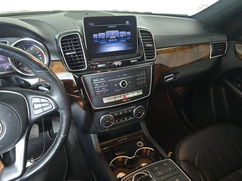 Mercedes-Benz GLS 450, снимка 11 - Автомобили и джипове - 53297559