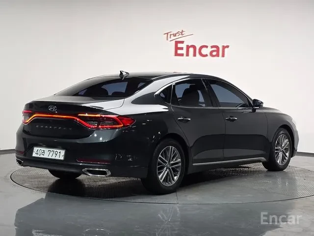 Hyundai Grandeur * IG 2.4 Premium* АвтоКредит (ЦЕНА ДО БГ) - изображение 4
