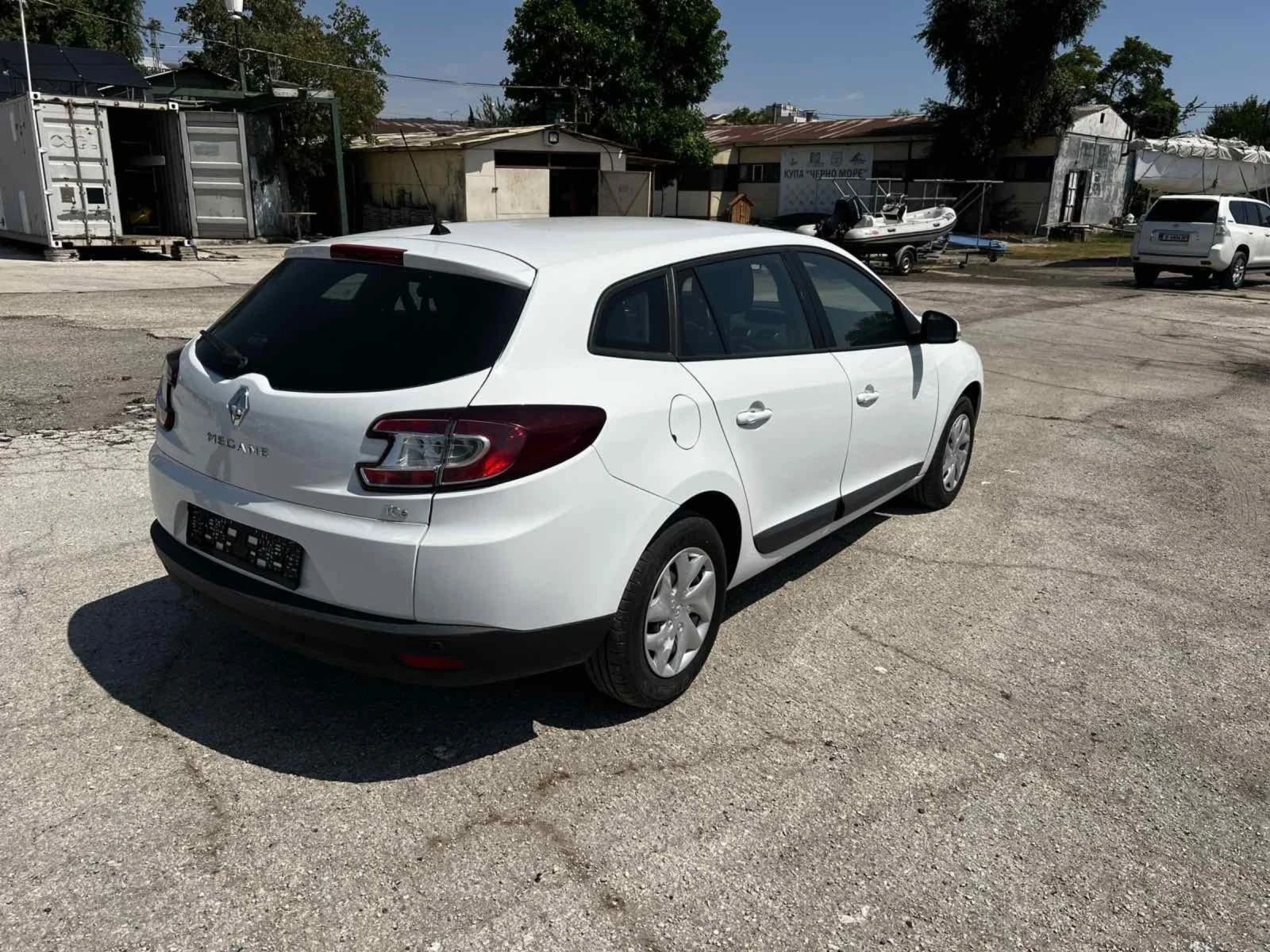 Renault Megane 1.2T - изображение 5