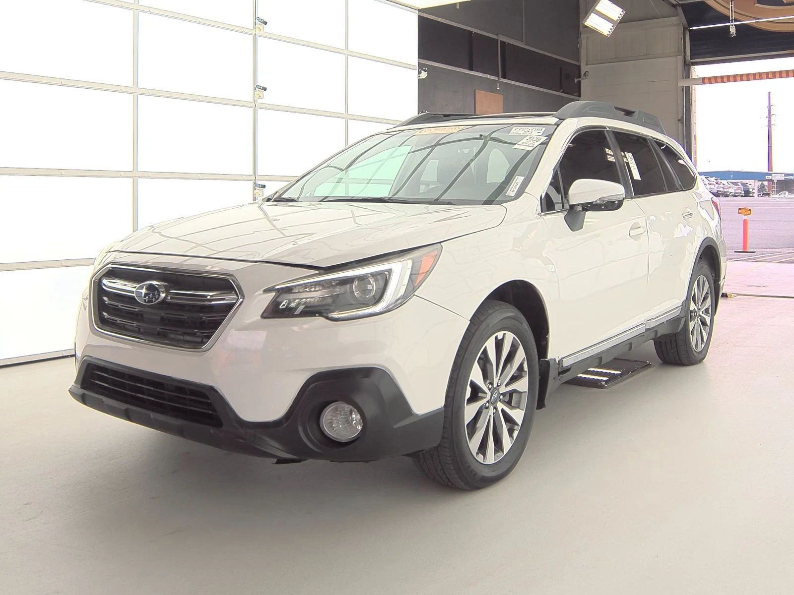 Subaru Outback 2.5L Touring 39ХИЛ. КМ. Идеален за газ - изображение 3