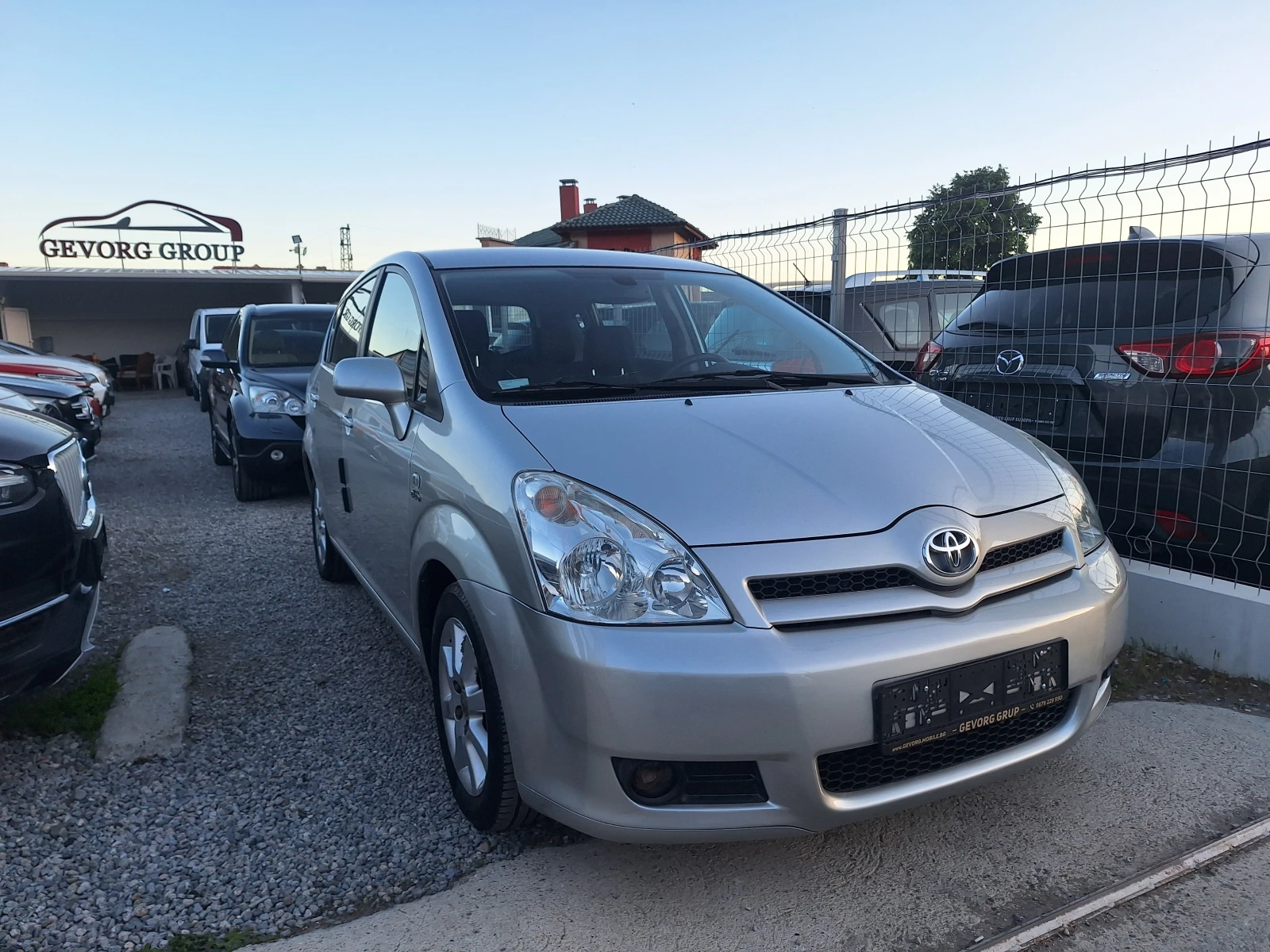 Toyota Corolla verso 2.0 D4D  - изображение 3