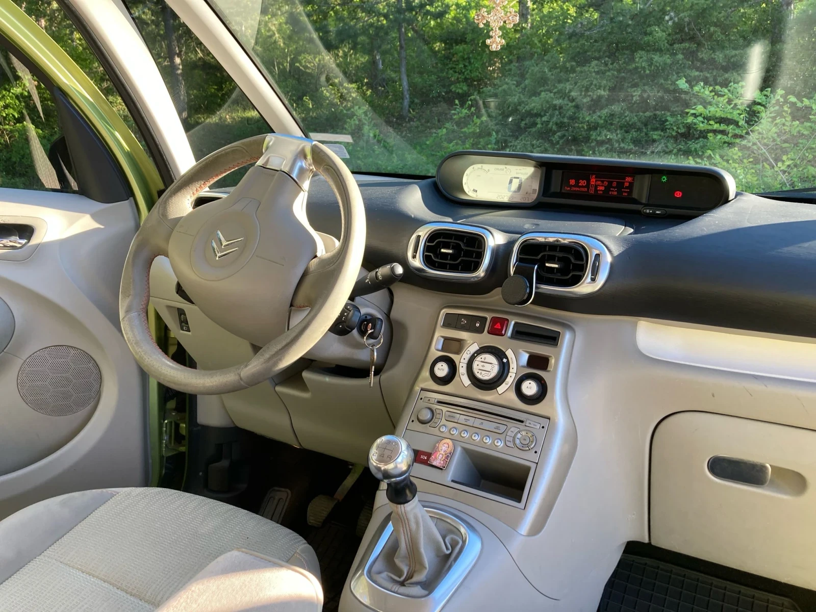 Citroen C3 Picasso  - изображение 10