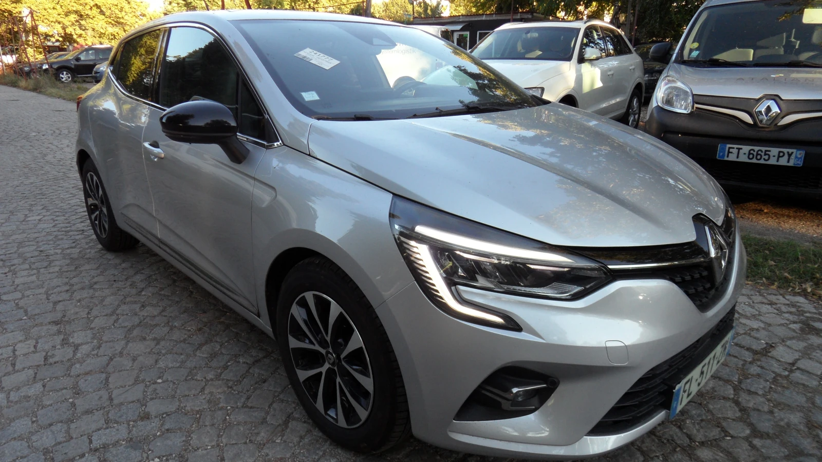 Renault Clio DIGITAL / LAZER - изображение 4
