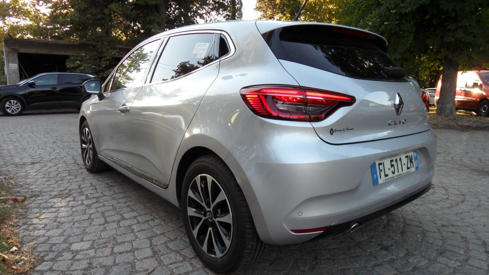 Renault Clio DIGITAL / LAZER - изображение 8