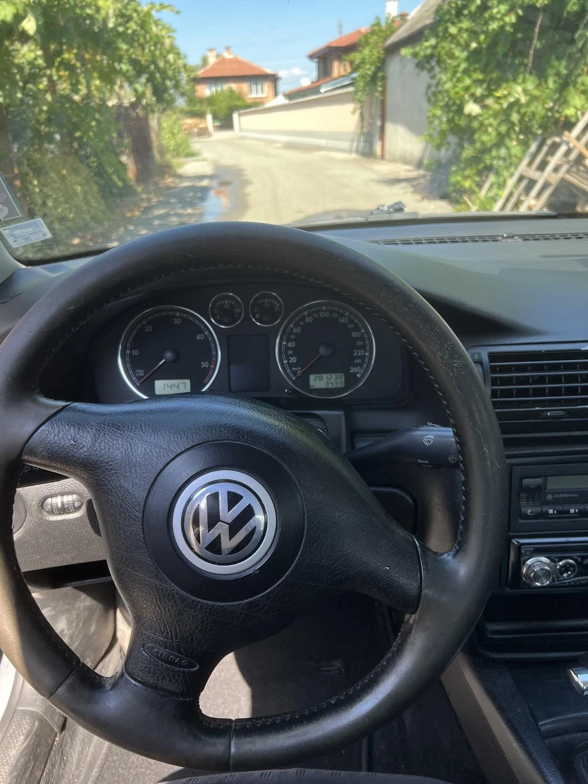 VW Passat 1.9tdi - изображение 4