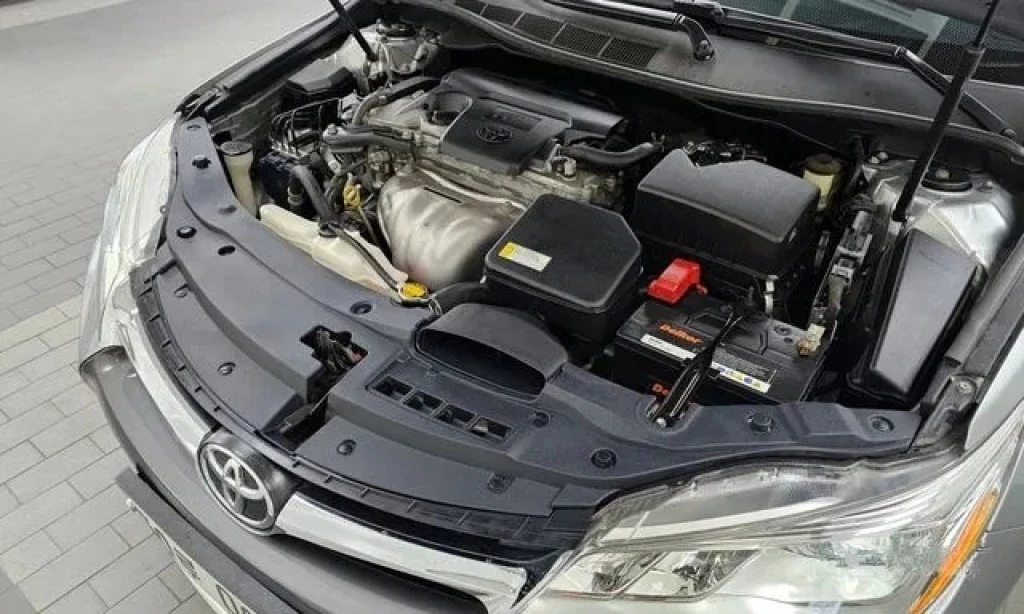 Toyota Camry  - изображение 5