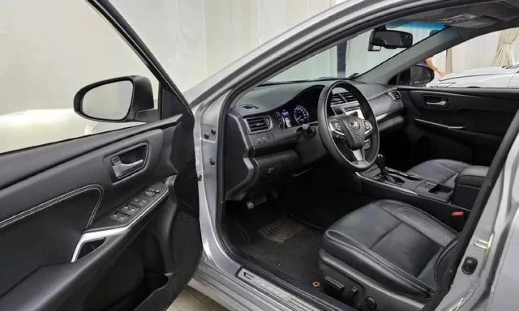 Toyota Camry  - изображение 9