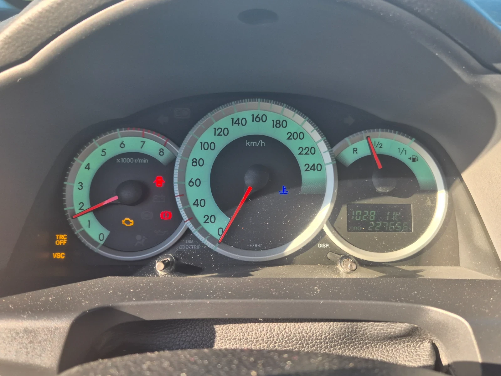 Toyota Corolla verso  - изображение 3