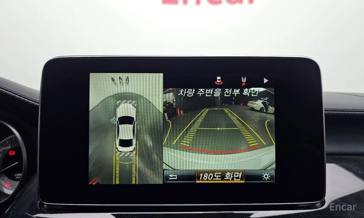 Mercedes-Benz CLS 400 * KEYLESS* ШИБИДАХ* ПОДГРЕВ* LANE* ASSIST* КАМЕРИ*, снимка 13 - Автомобили и джипове - 54126420