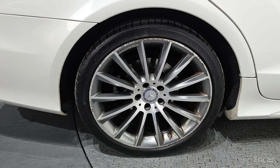 Mercedes-Benz CLS 400 * KEYLESS* ШИБИДАХ* ПОДГРЕВ* LANE* ASSIST* КАМЕРИ*, снимка 16 - Автомобили и джипове - 54126420