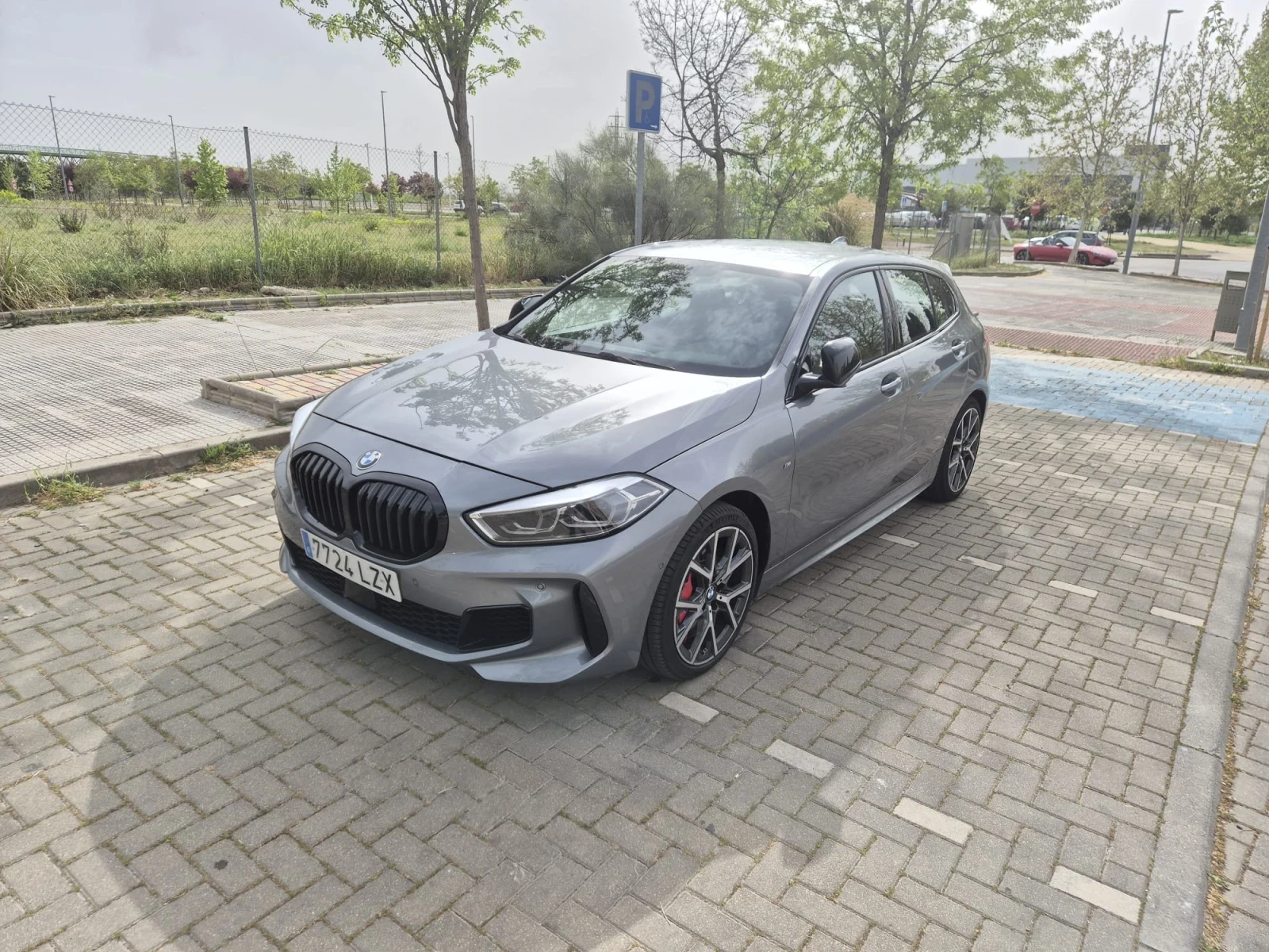BMW 128, снимка 2 - Автомобили и джипове - 54161272