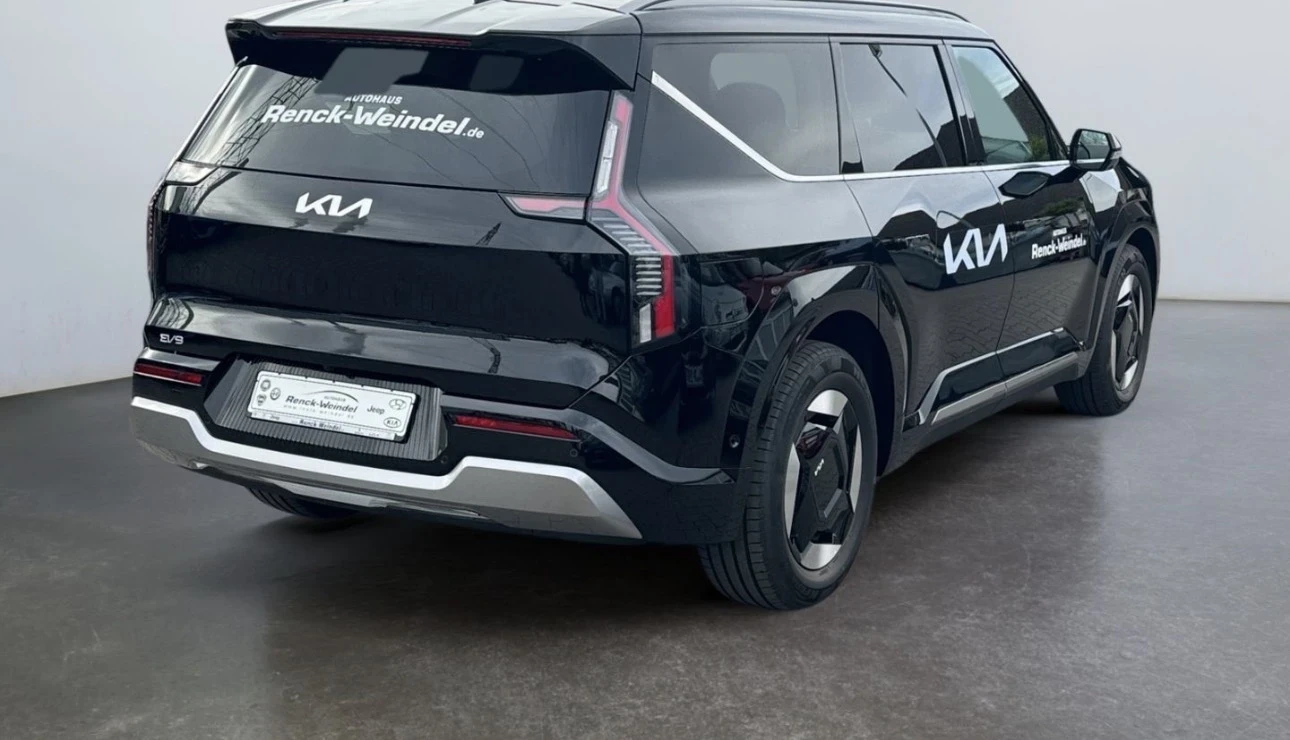Kia EV9 7местен HUD AWD 360 99.8 kWh, снимка 4 - Автомобили и джипове - 54205680