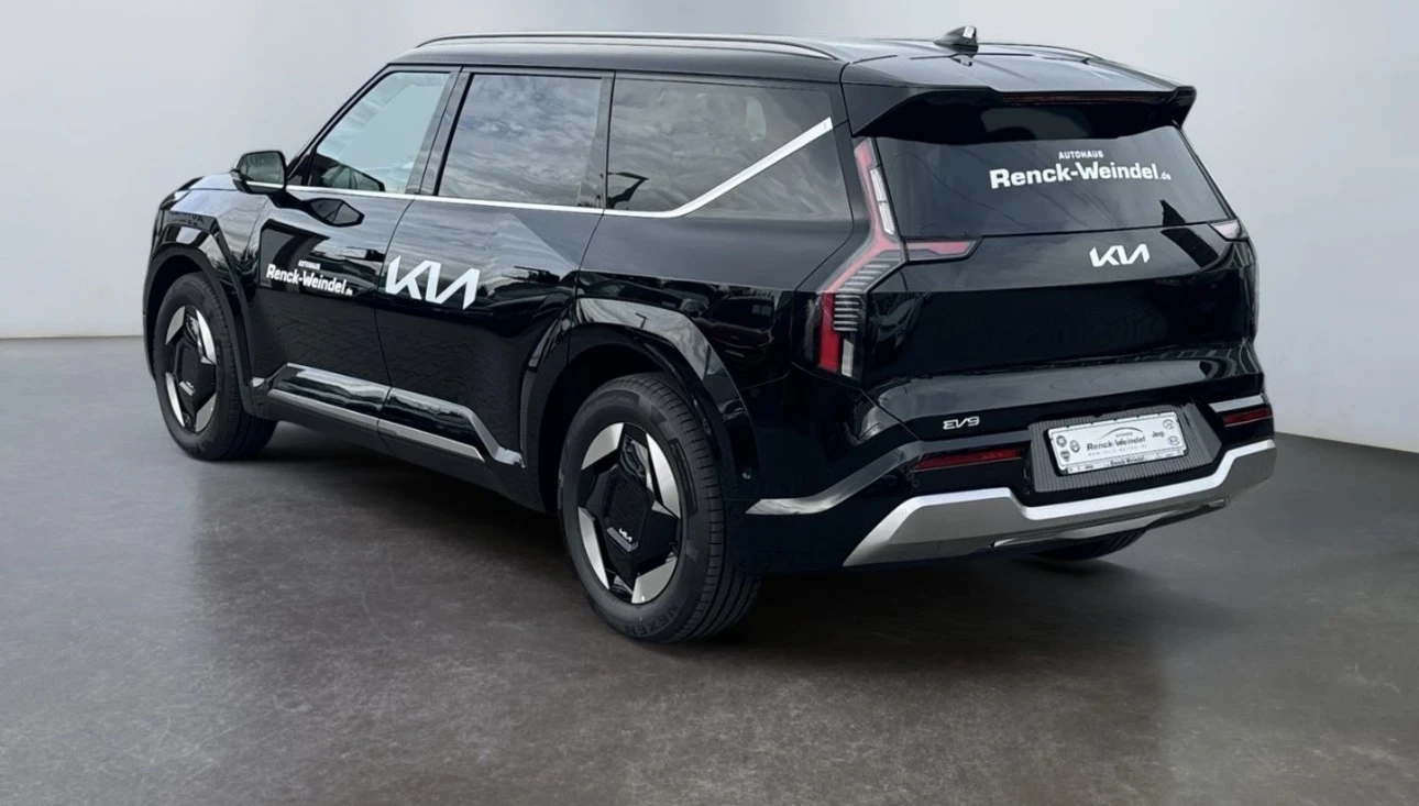 Kia EV9 7местен HUD AWD 360 99.8 kWh, снимка 2 - Автомобили и джипове - 54205680