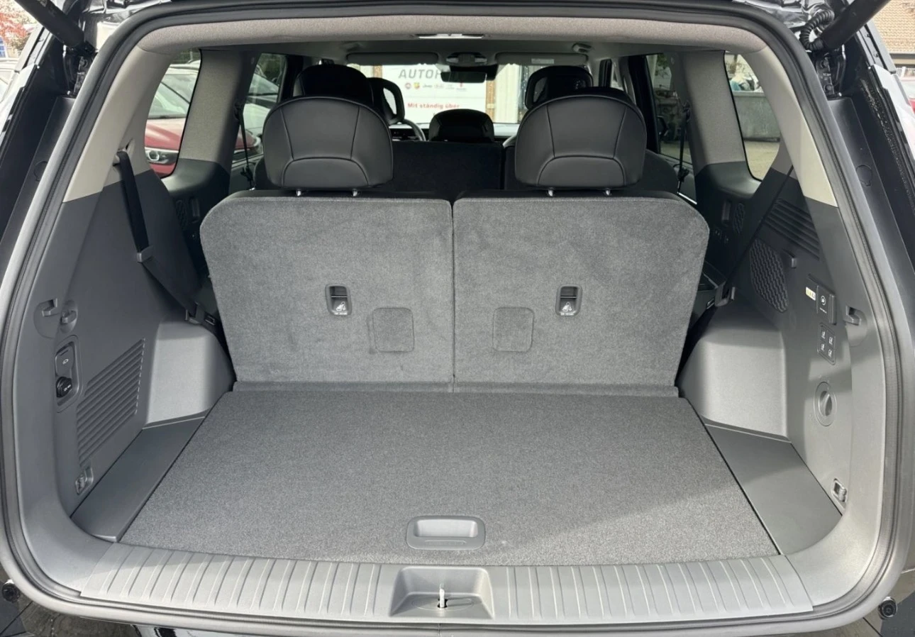 Kia EV9 7местен HUD AWD 360 99.8 kWh, снимка 11 - Автомобили и джипове - 54205680