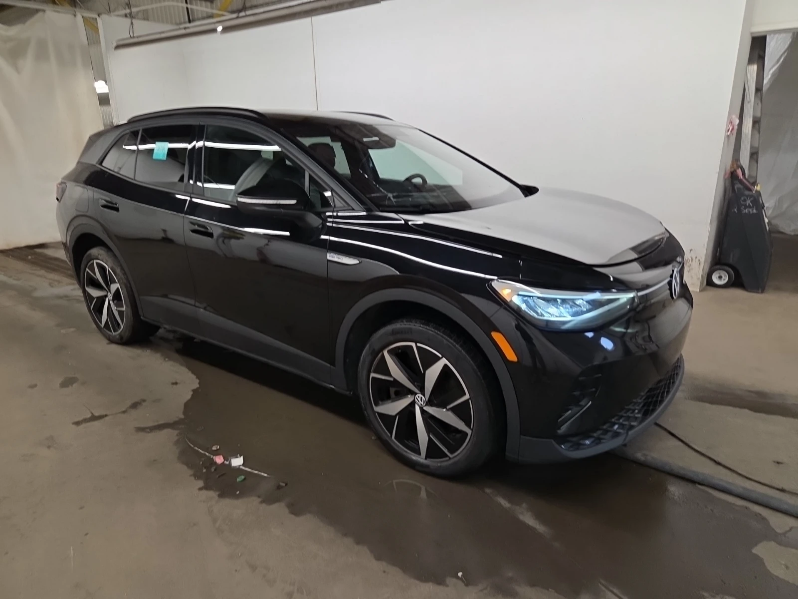 VW ID.4 PRO* AWD* CARFAX* АВТО КРЕДИТ* , снимка 2 - Автомобили и джипове - 54256911