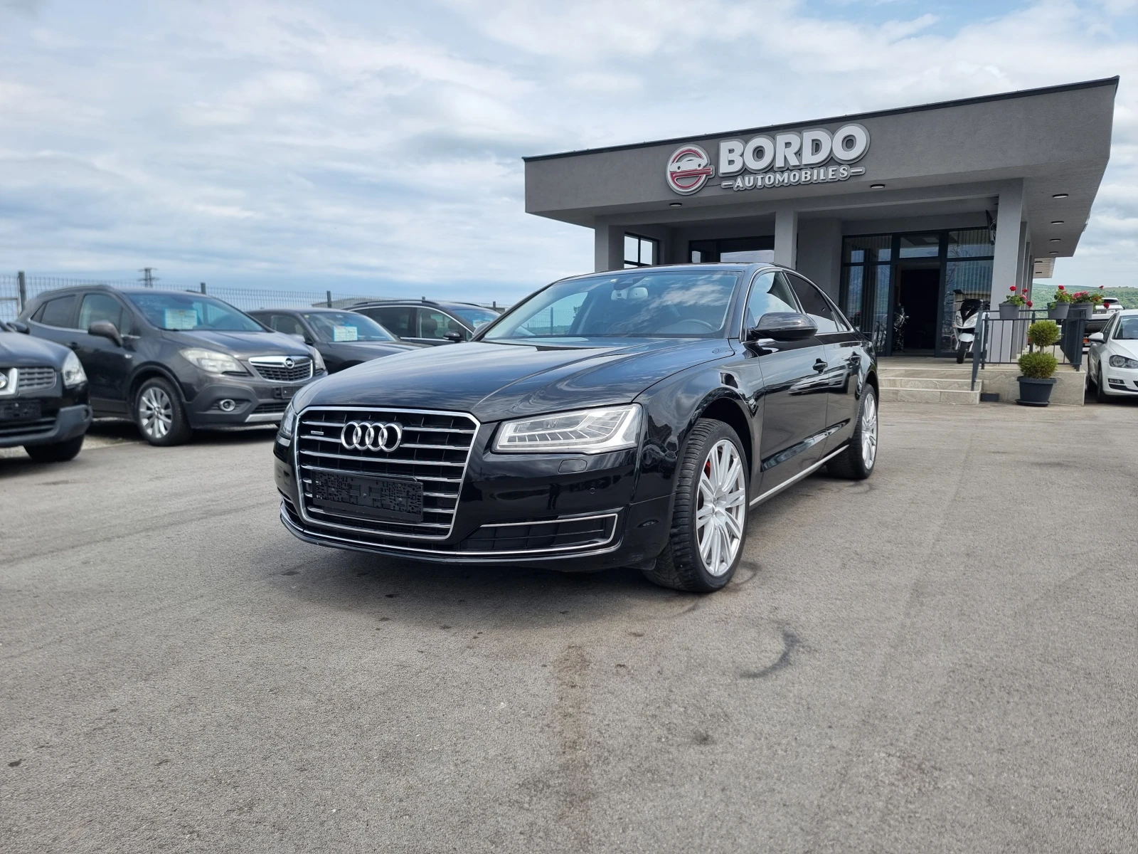 Audi A8 3.0TDI QUATRO, снимка 2 - Автомобили и джипове - 54358149