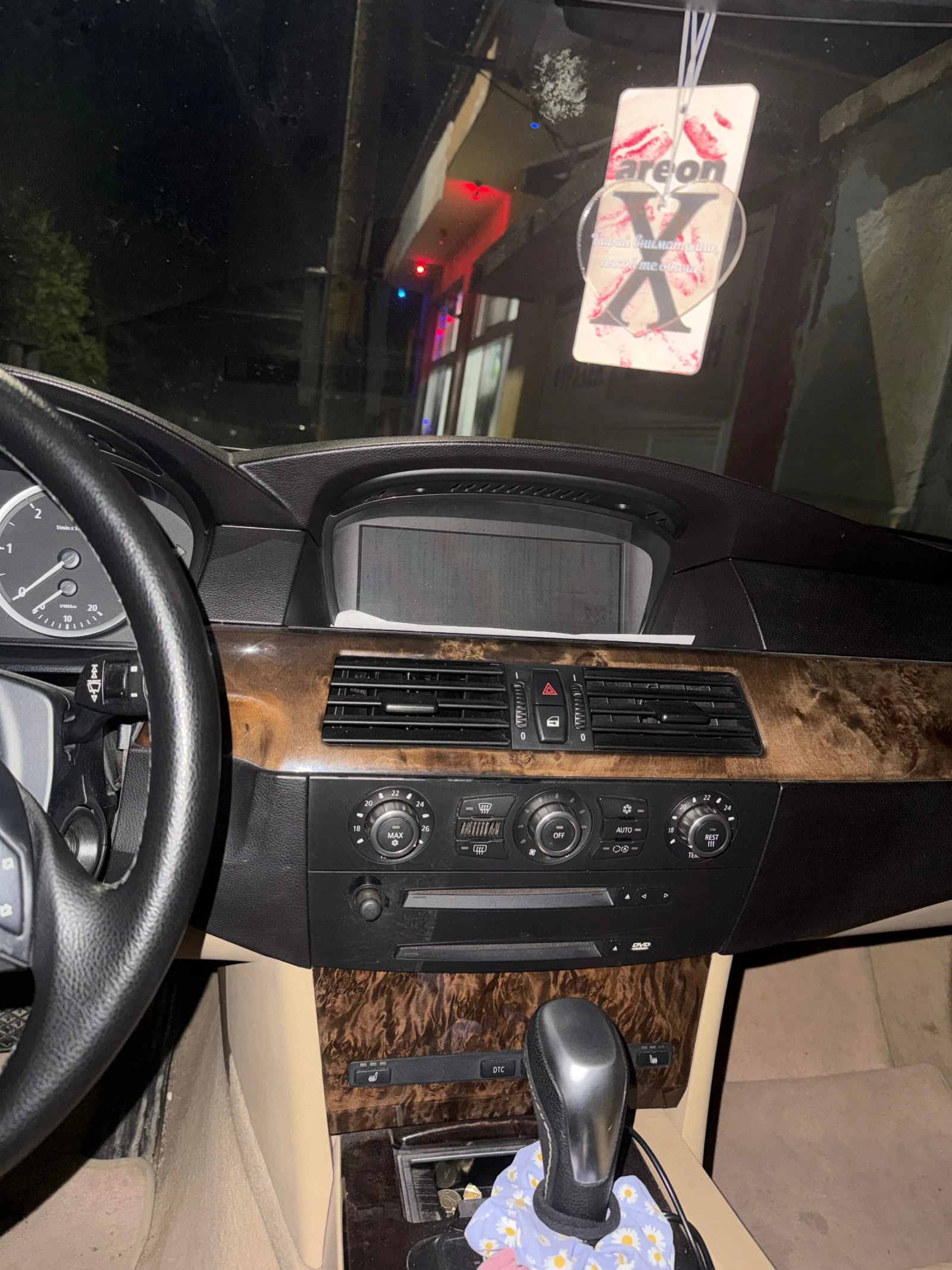 BMW 530, снимка 5 - Автомобили и джипове - 54402033