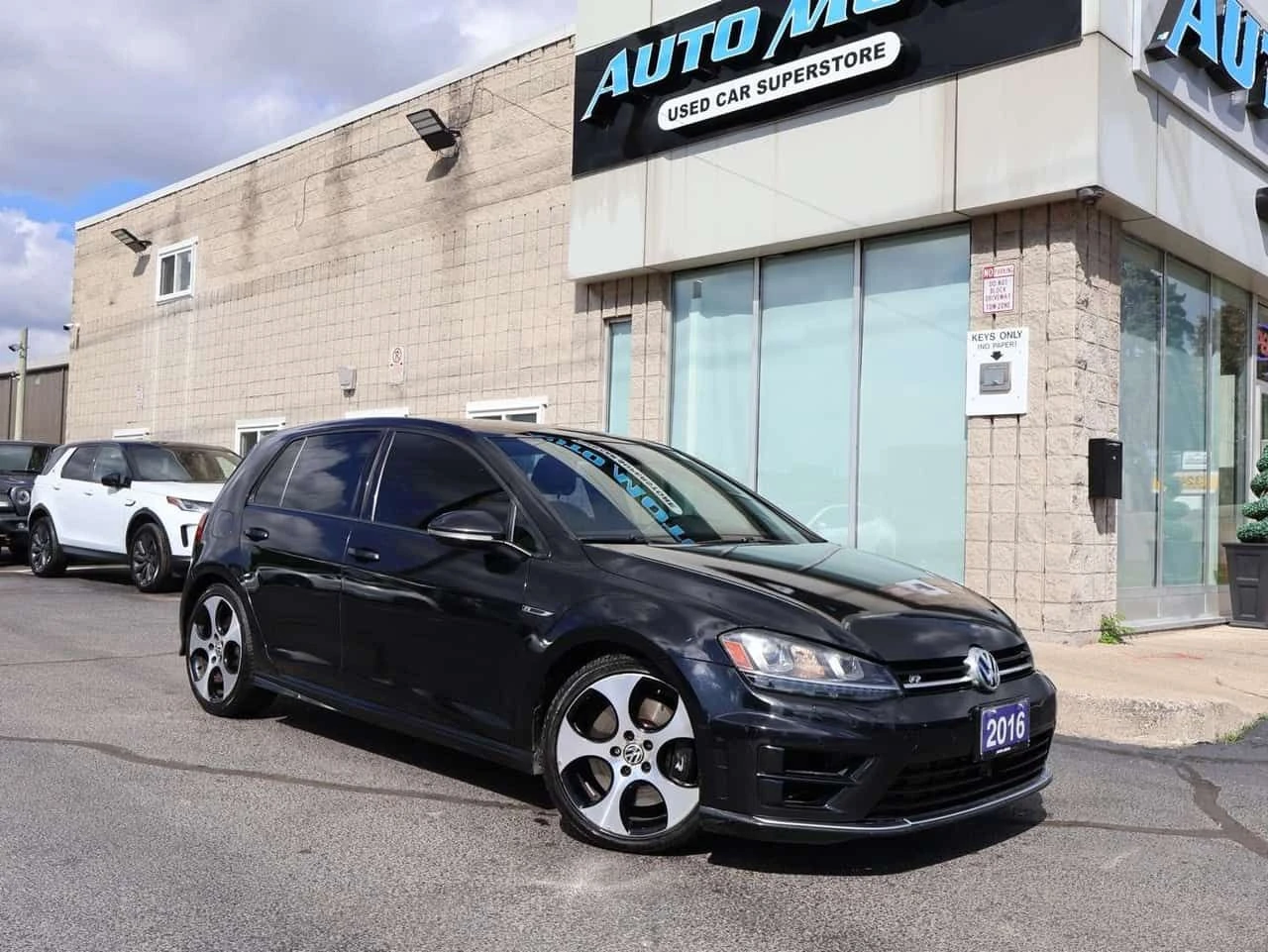 VW Golf R | DISTRONIC | CARFAX | ПОДГРЕВ | , снимка 8 - Автомобили и джипове - 54643059