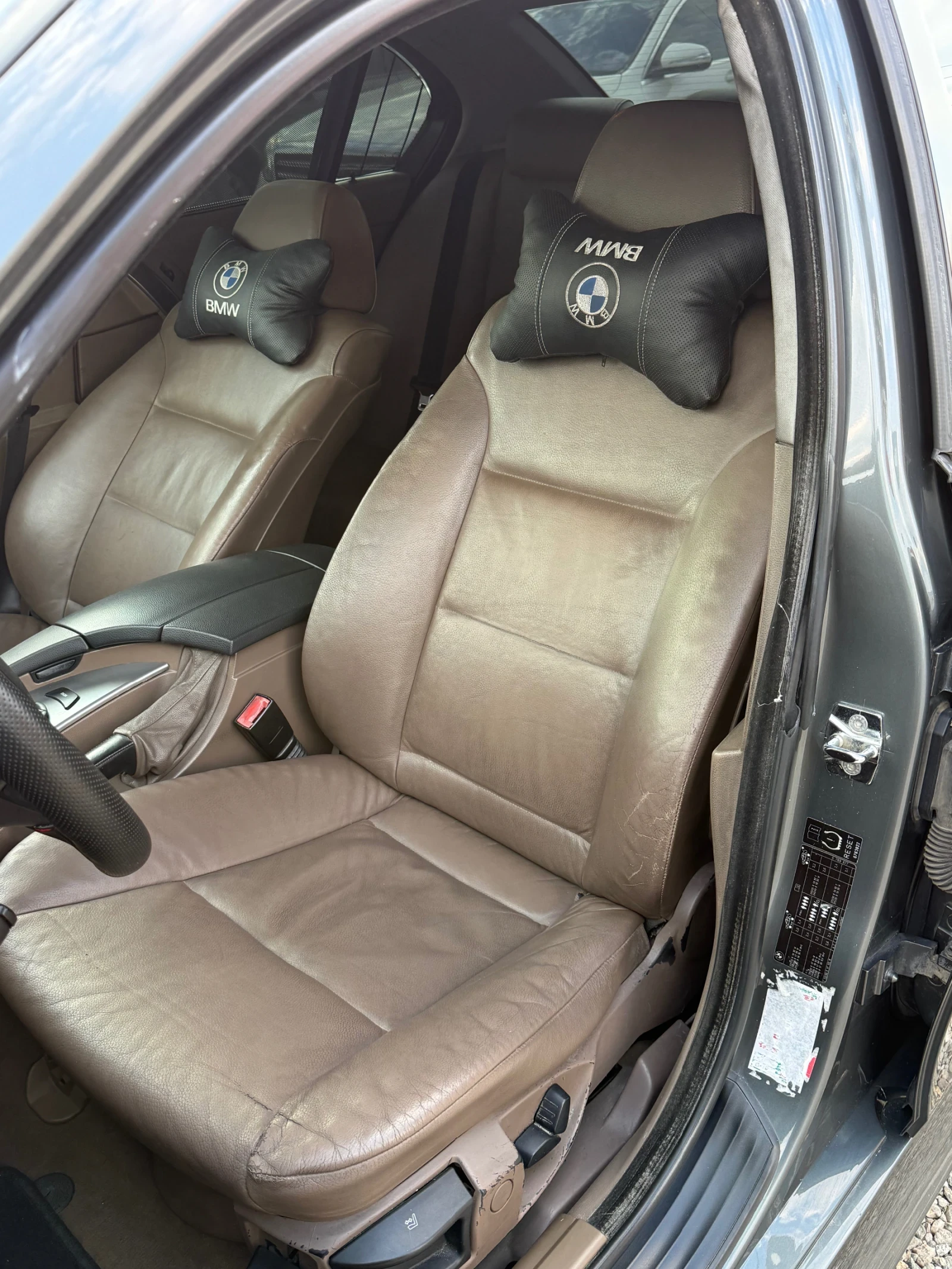 BMW 525 3.0 D FACE-LIFT M-PACK, снимка 10 - Автомобили и джипове - 55226812