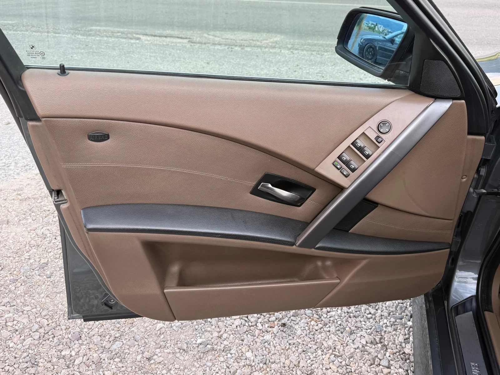 BMW 525 3.0 D FACE-LIFT M-PACK, снимка 9 - Автомобили и джипове - 55226812