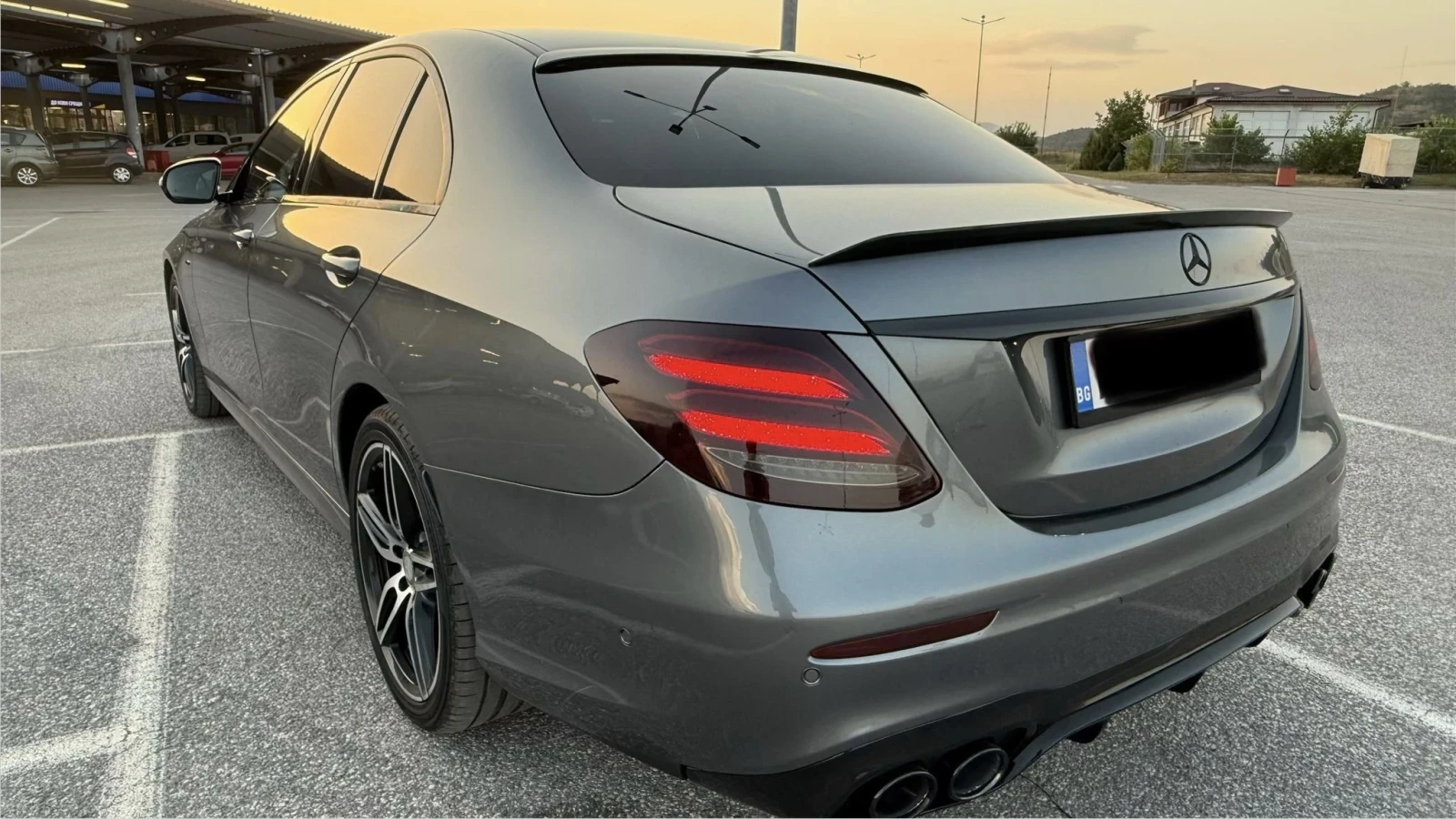 Mercedes-Benz E 350 AMG/EDITION53, снимка 12 - Автомобили и джипове - 55892213
