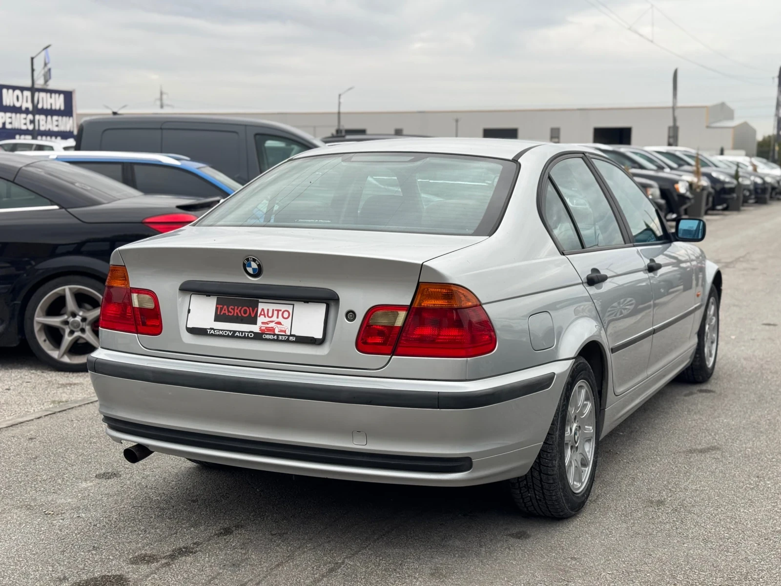 BMW 318 160хил.км, снимка 6 - Автомобили и джипове - 56553073