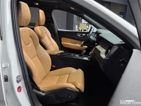 Volvo XC60 D5 Inscription, снимка 10