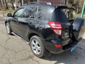 Toyota Rav4 2.2 D4D, снимка 9