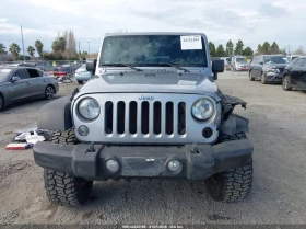 Jeep Wrangler UNLIMITED RUBICON* CARFAX * Клип на мотора