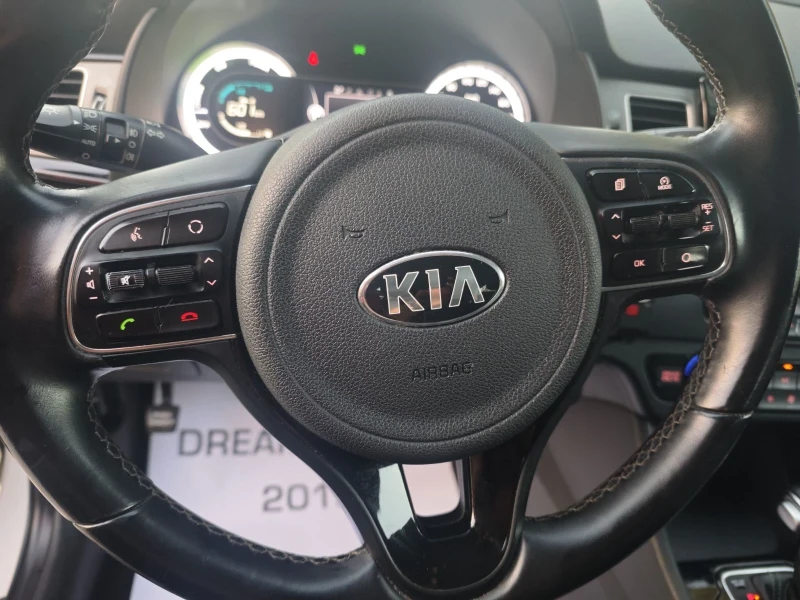 Kia Niro 1.6/141KC, снимка 11 - Автомобили и джипове - 47491661