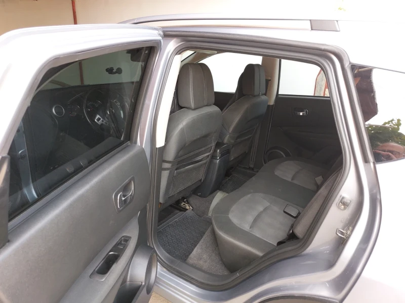 Nissan Qashqai, снимка 7 - Автомобили и джипове - 52486578