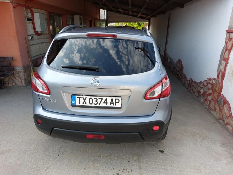 Nissan Qashqai, снимка 4 - Автомобили и джипове - 52486578