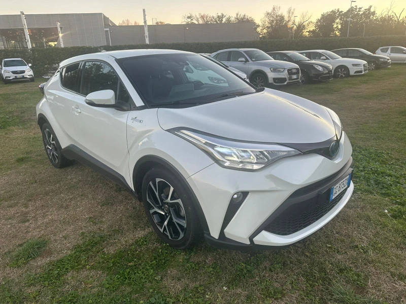 Toyota C-HR 1.8i HYBRID FACE