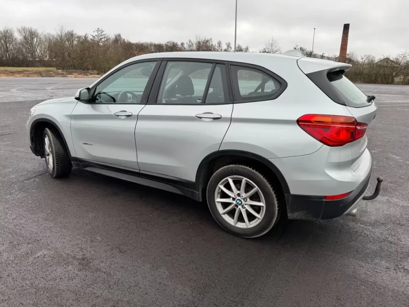 BMW X1 150PS 2.0 sDrive 18d Aut. DK, снимка 4 - Автомобили и джипове - 53174664