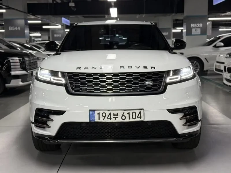 Land Rover Range Rover Velar 2.0 D240 R-Dynamic Se