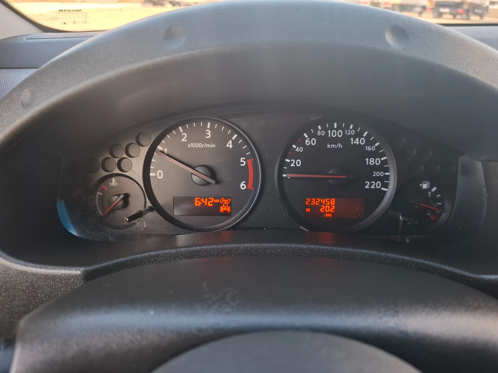 Nissan Navara Face/2.5/190к.с./Клима - изображение 9