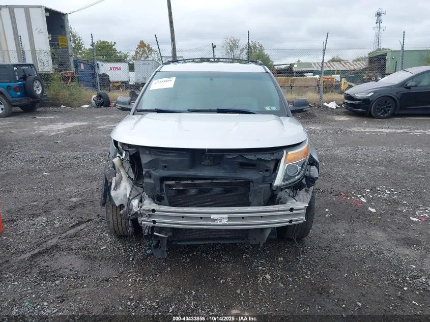 Ford Explorer 3.5L V-6 DOHC, VVT, 290HP 4X4 Drive | Mobile.bg   12