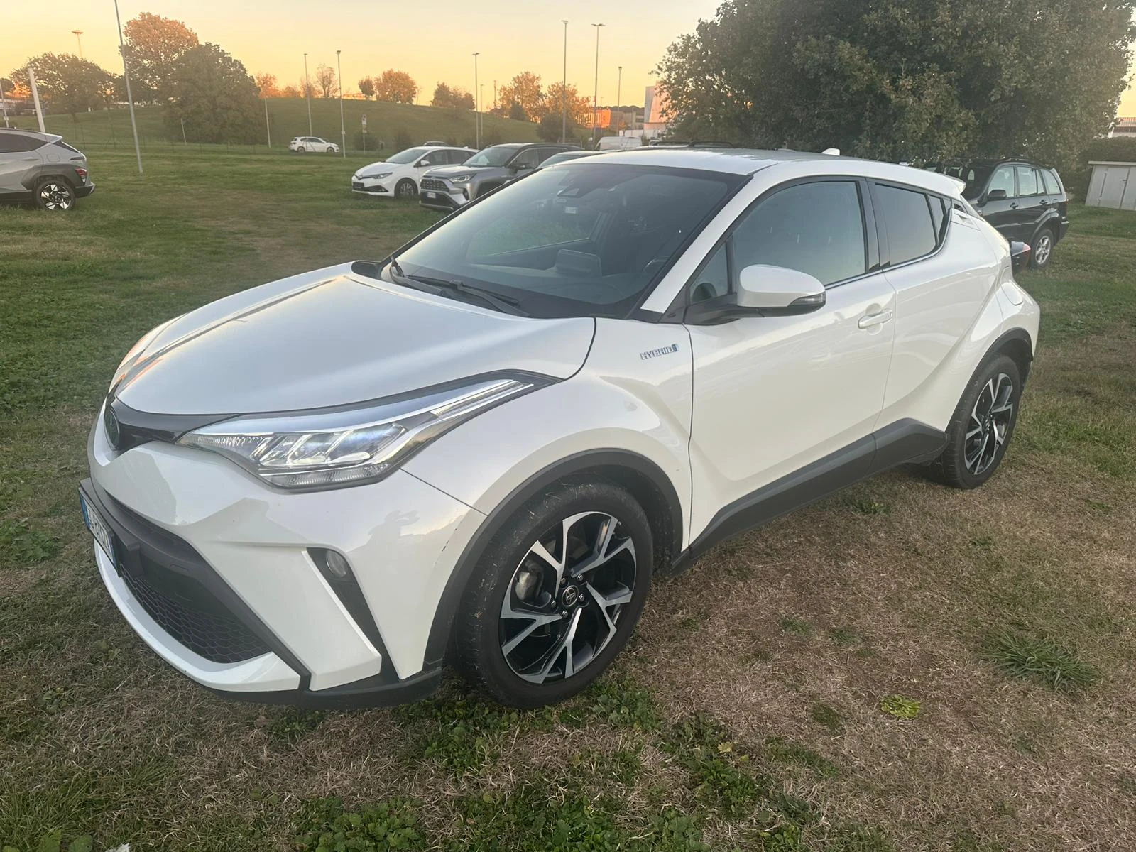 Toyota C-HR 1.8i HYBRID FACE - изображение 8