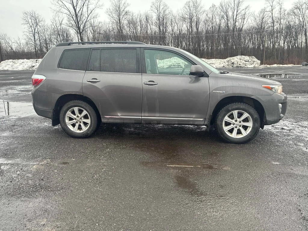 Toyota Highlander * 4WD 4dr * CARFAX * БЕЗ ПЪРВОНАЧАЛНА ВНОСКА - изображение 3