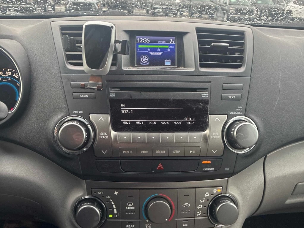 Toyota Highlander * 4WD 4dr * CARFAX * БЕЗ ПЪРВОНАЧАЛНА ВНОСКА - изображение 9