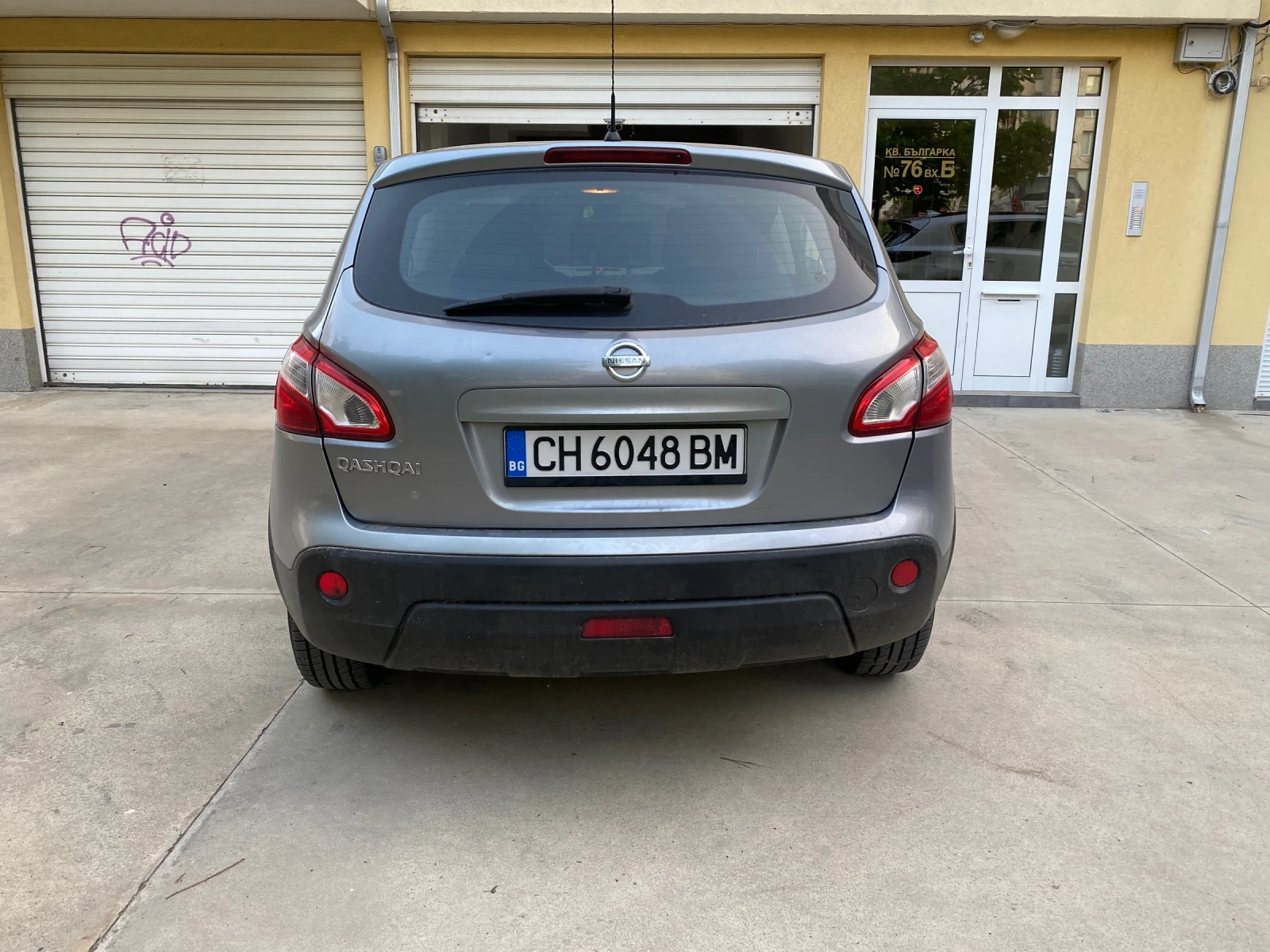 Nissan Qashqai 1.6 - изображение 4