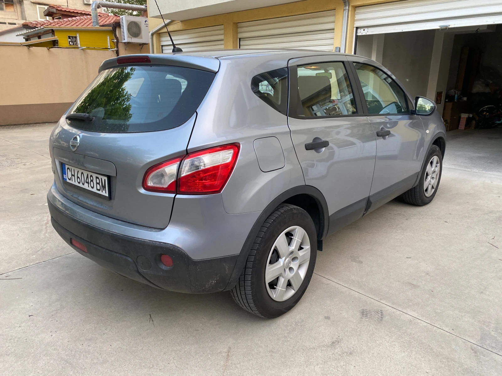 Nissan Qashqai 1.6 - изображение 5