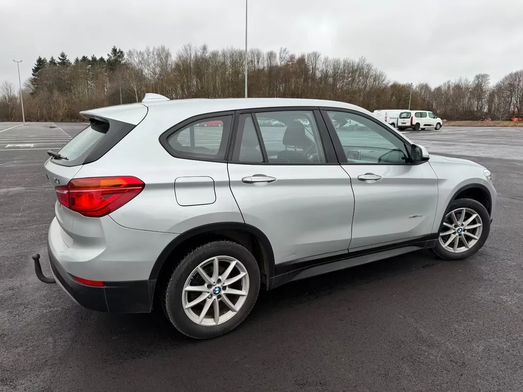 BMW X1 150PS 2.0 sDrive 18d Aut. DK - изображение 5