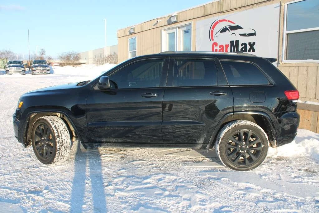 Jeep Grand cherokee * Laredo * CARFAX * ���� �� �� | Mobile.bg � ����������� 4