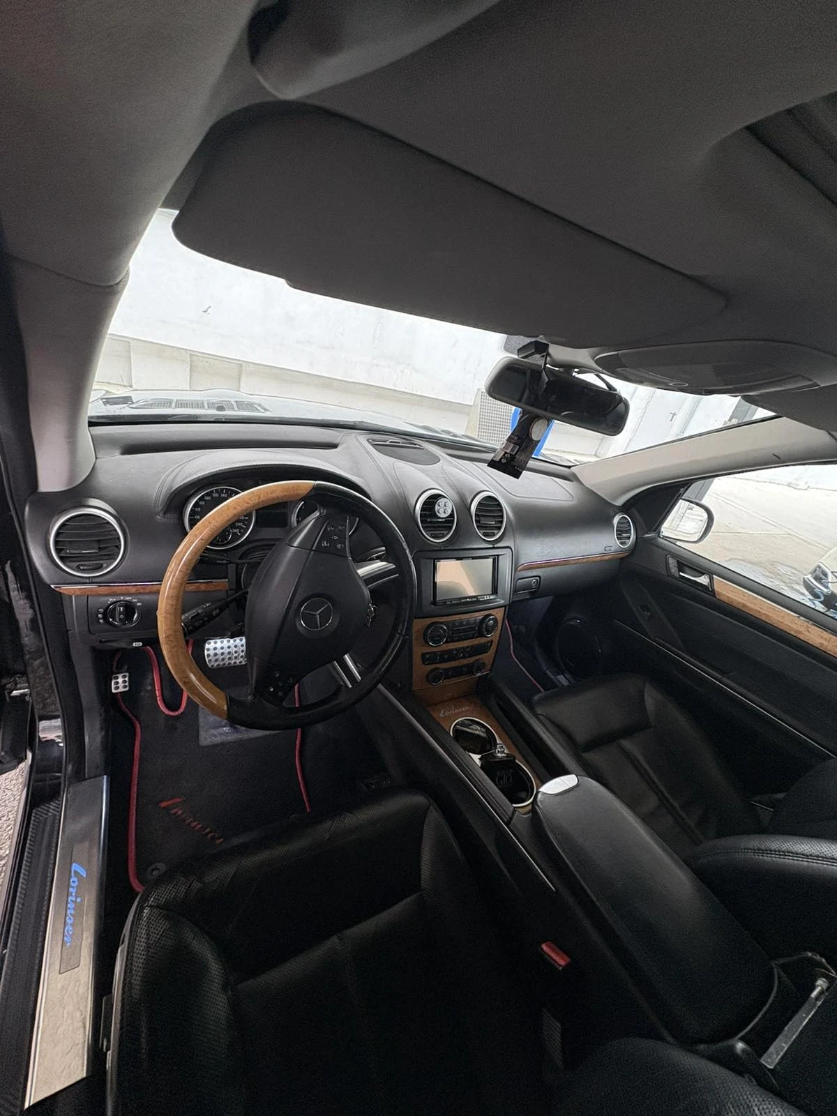 Mercedes-Benz GL 550 Lorinser , снимка 4 - Автомобили и джипове - 53902265